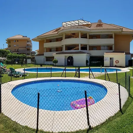 Апартаменты Sea Pool And Relax Comotucasa Фуэнхирола